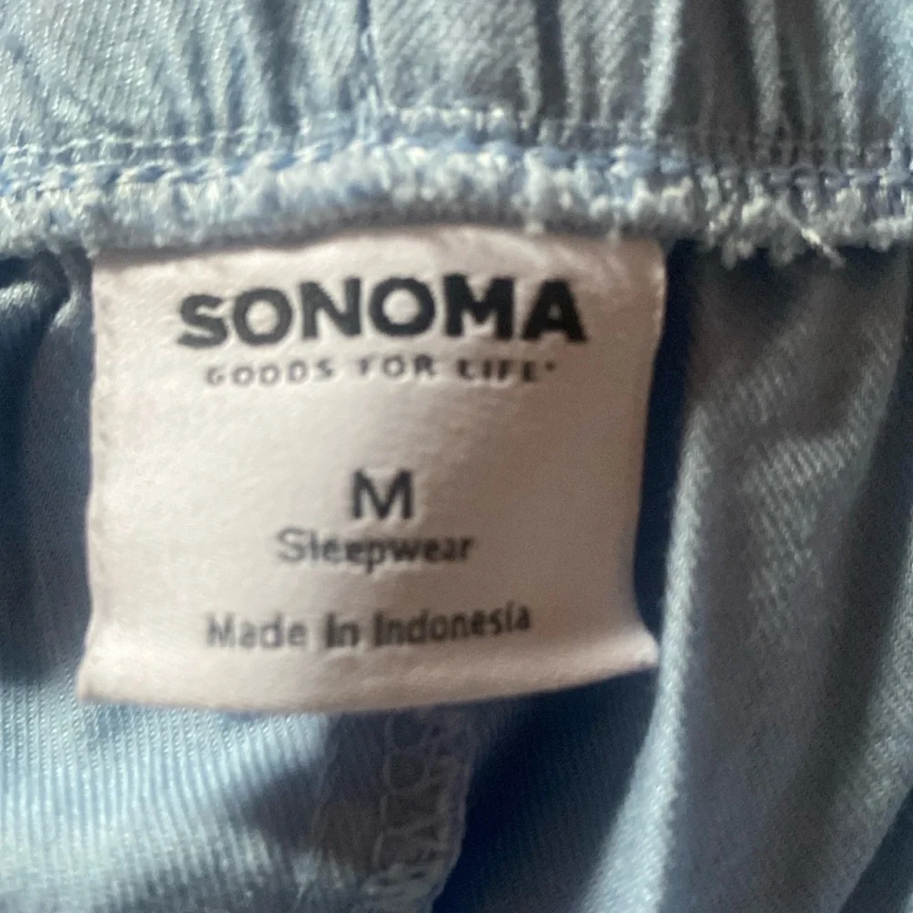 Sonoma NWOT Women’s Sleepwear 
Woven Notch Pajama Top & Pajama Pants Set medium - Picture 8 of 11